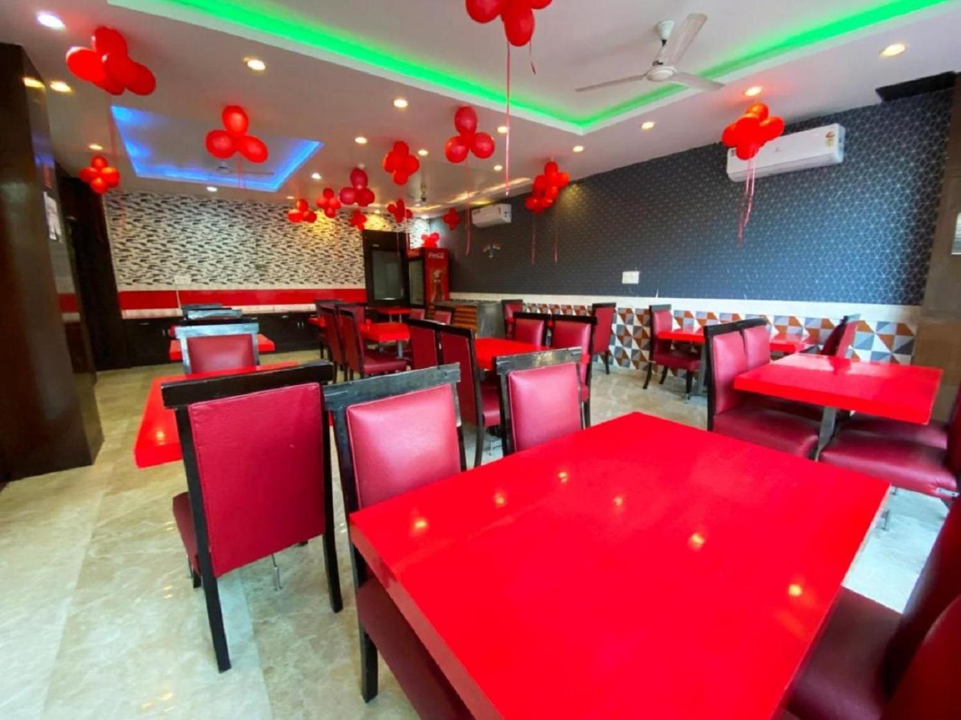 Empire At Janakpuri 